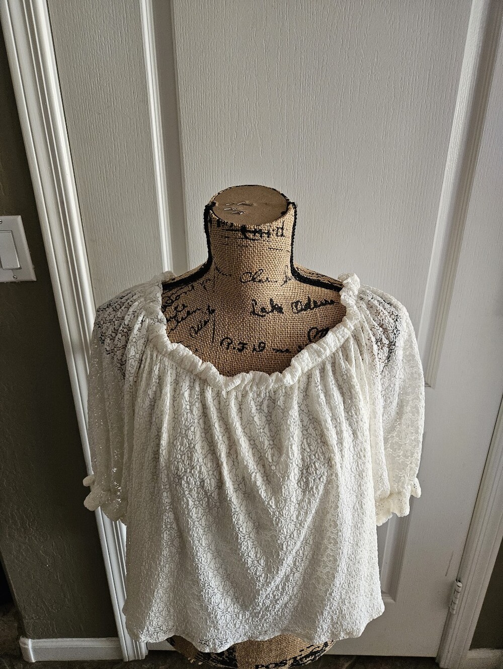 NWT ☆ Jessica Simpson Blouse/Top, Size Large, Brand NEW!